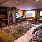 Hotel Courcheneige Courchevel