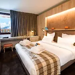 Hotel Courcheneige