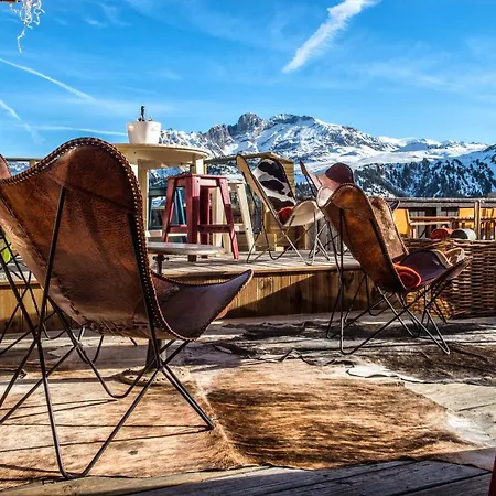 Hotel Courcheneige 4*