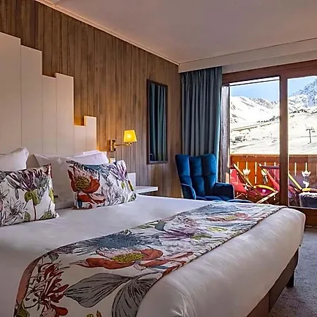 Hotel Courcheneige 4*